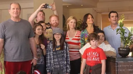 Modern Family - Season 1 All Episode Intro Air Date Per23Episode