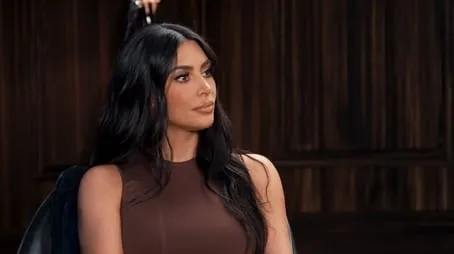 Keeping Up with the Kardashians - Season 19 All Episode Intro Air Date Per3Episode