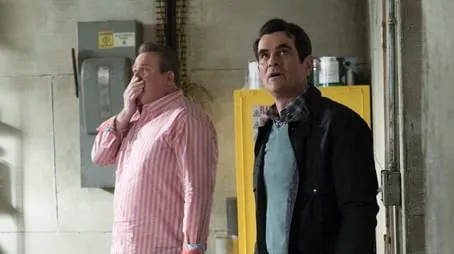 Modern Family - Season 9 All Episode Intro Air Date Per21Episode