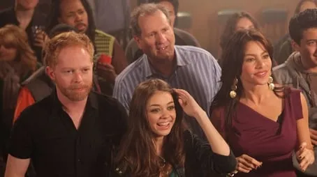 Modern Family - Season 1 All Episode Intro Air Date Per21Episode