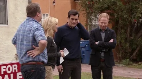 Modern Family - Season 4 All Episode Intro Air Date Per10Episode