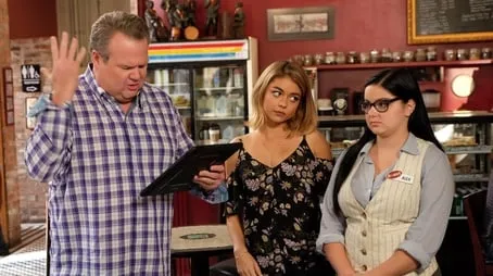 Modern Family - Season 8 All Episode Intro Air Date Per11Episode