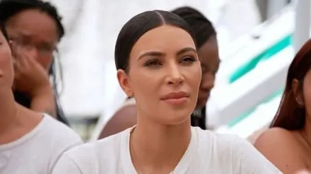 Keeping Up with the Kardashians - Season 14 All Episode Intro Air Date Per8Episode